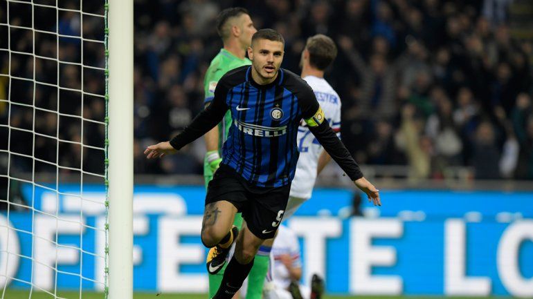 El Inter es transitoriamente líder. El Napoli juega hoy y lo puede superar.