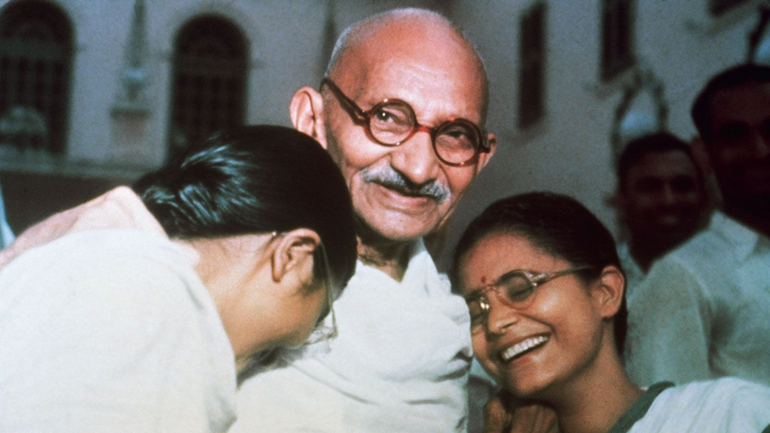 (EMBARGO) 15 frases de Mahatma Gandhi sobre la paz para iluminarnos en tiempos de guerra