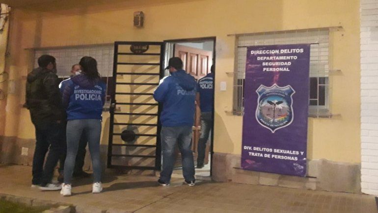 Allanaron un prostíbulo y encontraron a una joven de Paraguay