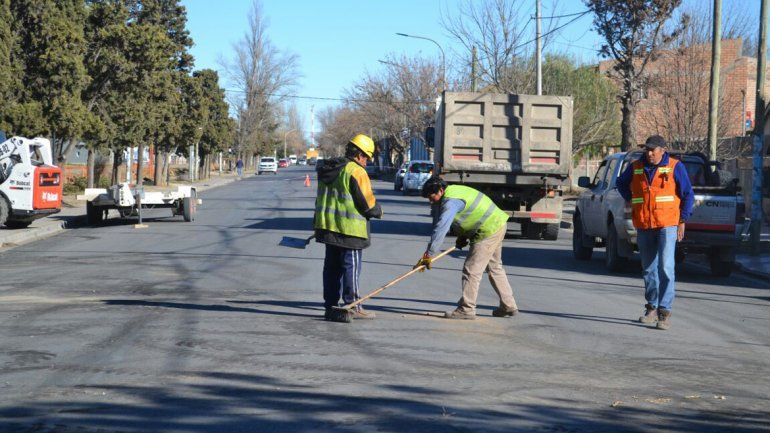 Asfaltar las calles hasta que termine la gestión es uno de los ejes prioritarios que se planteó el intendente.