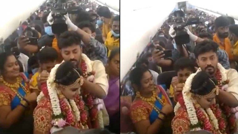 Viral: pareja se casó a bordo de avión en pleno vuelo y sin protección al Covid-19.