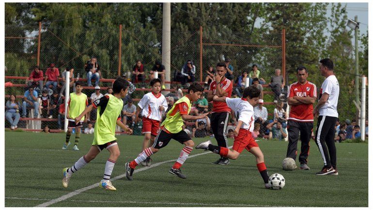 Cómo hacer para probarse en River de manera virtual y desde Neuquén
