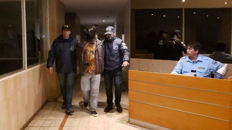 Los celos, la hipótesis del ataque a Olivares y Yadón