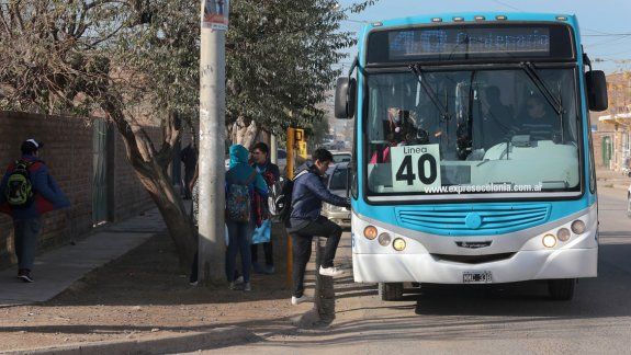 ATE se metió para frenar el aumento del colectivo