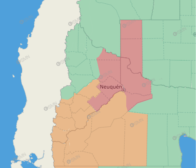 El alerta roja por calor perjudica no solo a los grupos de riesgo, sino a toda la población. El alerta roja por calor perjudica no solo a los grupos de riesgo, sino a toda la población.