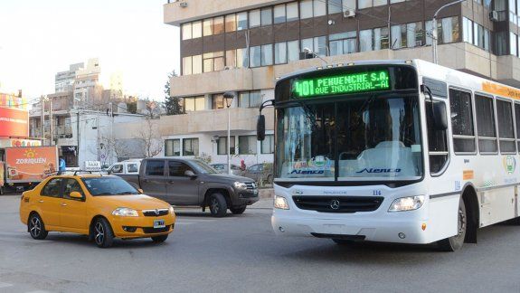 Dos ramales cambian mañana su recorrido para mejorar el servicio