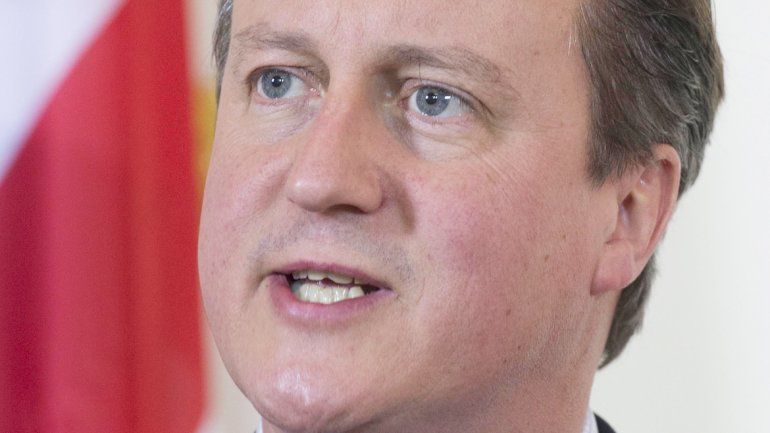 Primer gesto de Inglaterra con Macri