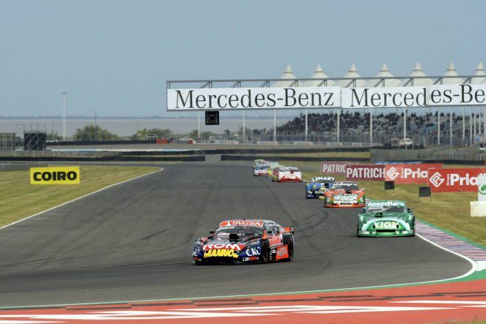 El Turismo Carretera vuelve a Termas de Río Hondo. El Turismo Carretera vuelve a Termas de Río Hondo.