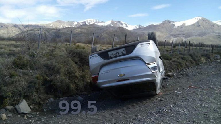 Una pareja chilena sufrió un vuelco cuando venían de visita a Junín