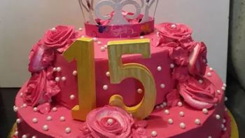 Después de cortar la torta y cuando casi todos los invitados ya se habían ido de la fiesta, la cumpleañera descubrió el robo de regalos (foto ilustrativa). Después de cortar la torta y cuando casi todos los invitados ya se habían ido de la fiesta, la cumpleañera descubrió el robo de regalos (foto ilustrativa).