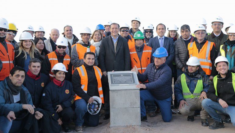 Pusieron la piedra fundamental del primer parque eólico de la provincia