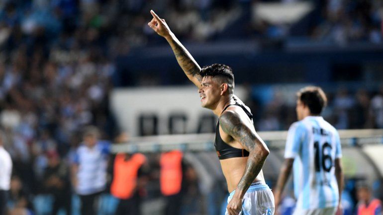 Ávila fue determinante en el Ciclón. Bou le dio la victoria a la Acadé.