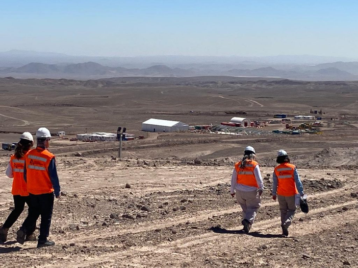 Miles de trabajadores y US$4.400 millones en juego: 2026 será el año decisivo de Nueva Centinela.