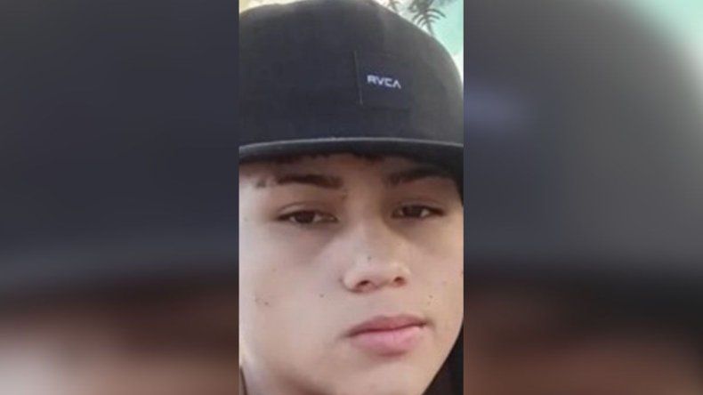 Un adolescente neuquino es intensamente buscado. | LM Neuquen Un adolescente neuquino es intensamente buscado.