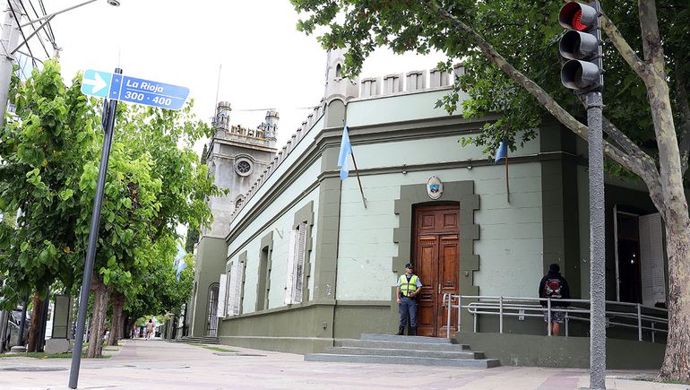 Ñoquis en el Estado: echaron a un empleado que faltó 47 días sin avisar