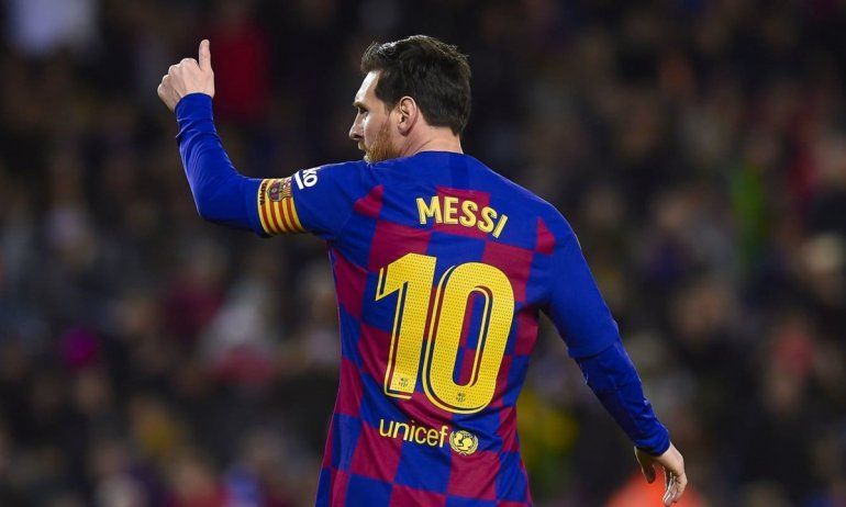 Messi al final cedió y sigue en el Barcelona.