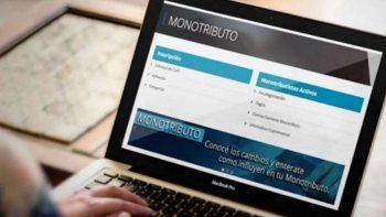 Los monotributistas ya pueden emitir comprobantes desde su celular: cómo hacerlo