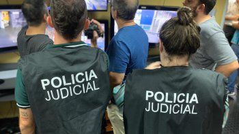 El allanamiento en La Bombonera. El allanamiento en La Bombonera.