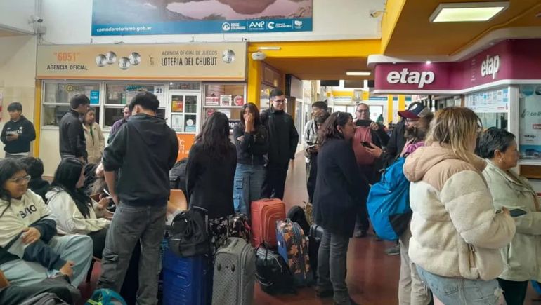 Los chicos estafados por la aerolínea
