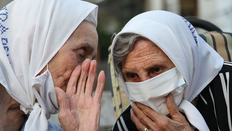 Lolín Rigoni, Junto a Inés Ragni, su gran amiga y compañera de luchas.