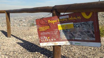 destrozaron bancos y carteles en el parque bardas soleadas destrozaron bancos y carteles en el parque bardas soleadas