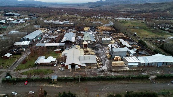 Corfone construyó 120 viviendas de madera en 6 meses