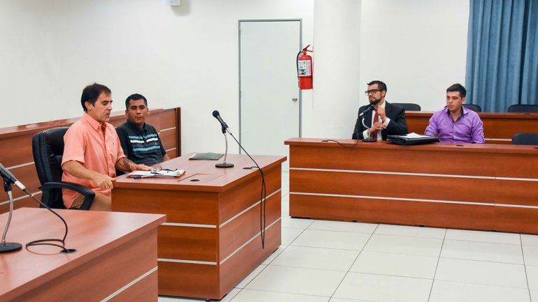 Dos condenados por el violento robo a una YPF