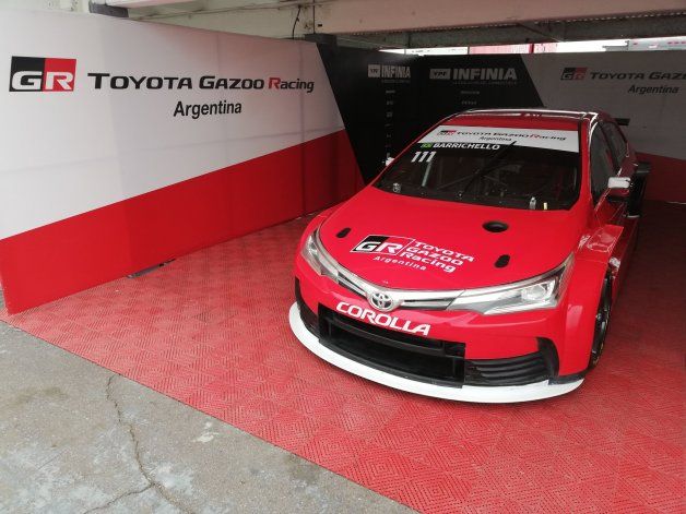 Fue suspendida la prueba de Barrichello con un Súper TC2000