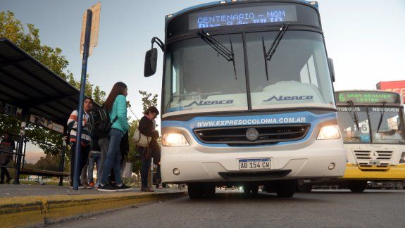 Ya cuesta más caro ir en cole a Senillosa y Centenario