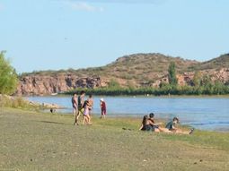 El calor continuará en Cipolletti y el Alto Valle. El calor continuará en Cipolletti y el Alto Valle.