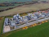 FOTO DE ARCHIVO-Una estación de compresión de gas, en Mallnow, Alemania. 1 de noviembre de 2021. Imagen tomada con un dron. REUTERS/Hannibal Hanschke