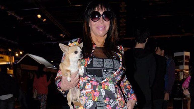 Moria está triste por la muerte de Kristobal, su chihuahua