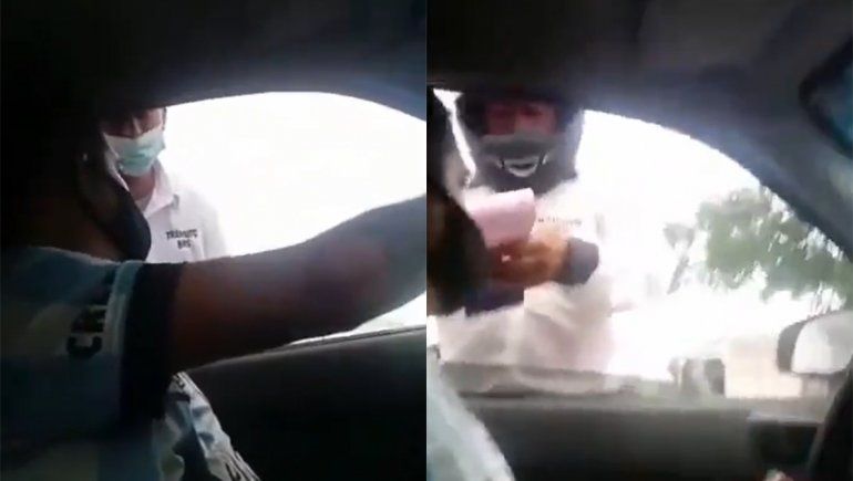Filmaron a un inspector de tránsito pidiéndole una coima a un conductor