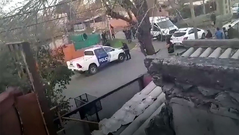 Le quisieron robar el auto y asesinó al delincuente