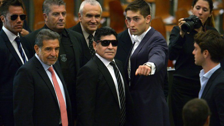 Maradona condenó los ataques terroristas en Francia