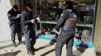 robo a scorpio: declaran culpable a la pareja, pero ella no ira a prision robo a scorpio: declaran culpable a la pareja, pero ella no ira a prision