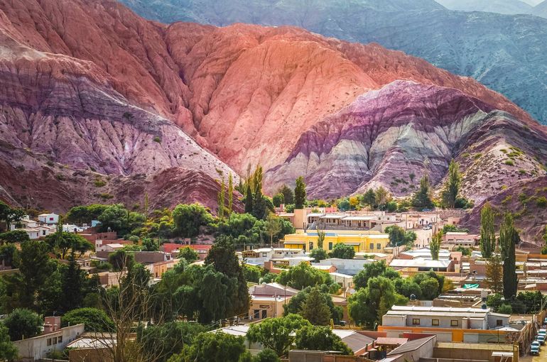 Quebrada de Humahuaca, milenarios paisajes y cultura de la provincia de Jujuy. Foto: Google. Quebrada de Humahuaca, milenarios paisajes y cultura de la provincia de Jujuy. Foto: Google.