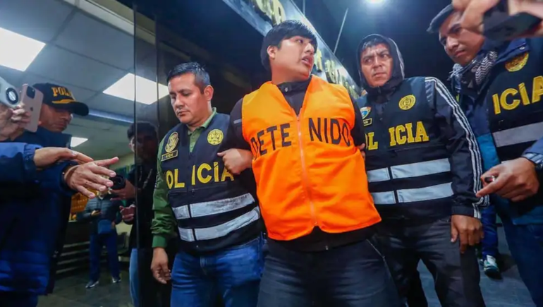 La Justicia argentina lo señala como uno de los responsables de los asesinatos de Lara Gutiérrez