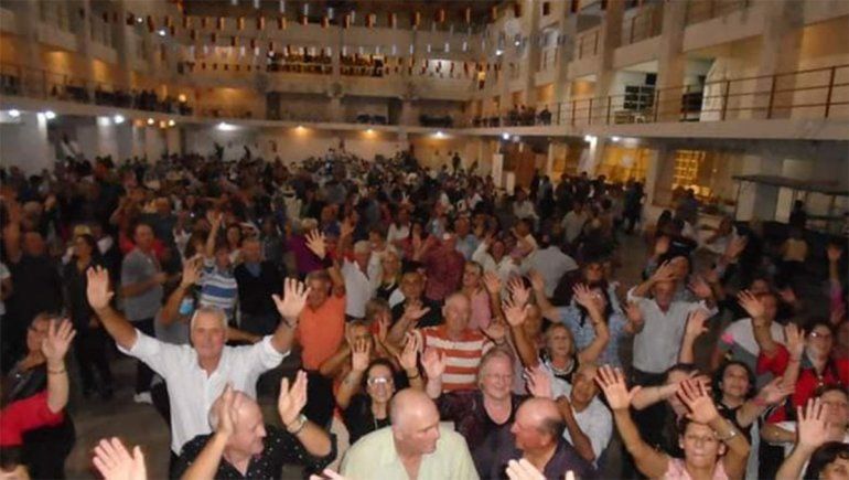 Municipio habilitó una fiesta con 500 personas y terminó en escándalo