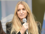 La diputada de UxP cruzó duramente a las diputadas libertarias.