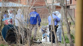 femicidio: mataron a una mujer de un disparo en centenario femicidio: mataron a una mujer de un disparo en centenario