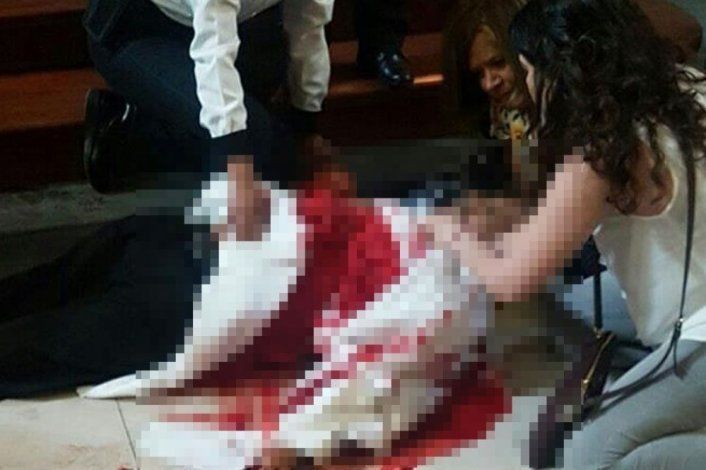 La esposa lo enganchó con su cuñada y lo apuñaló