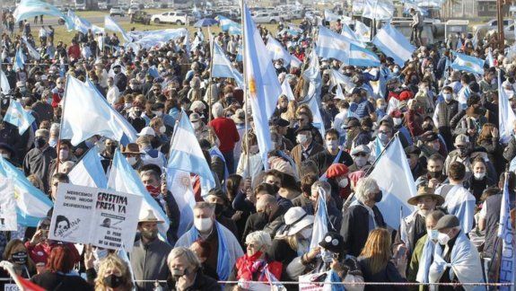 Fuerte reclamo del campo al Gobierno en todo el país