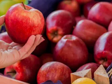 Los precios de la manzana en las góndolas no muestran resultados como el año pasado.