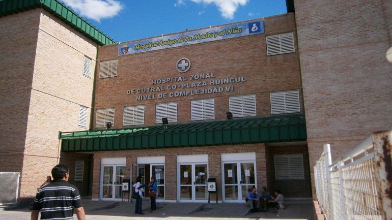 El joven fue asistido en la guardia del hospital de la comarca petrolera.