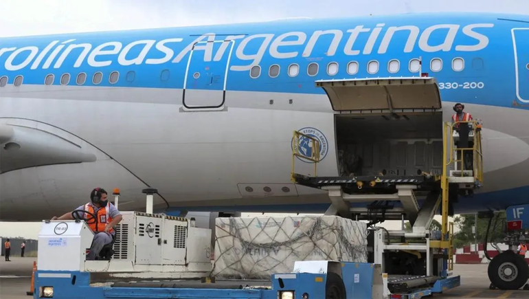 Aerolíneas Argentinas retiró una flota de aviones por fallas en los motores: cuáles fueron los incidentes