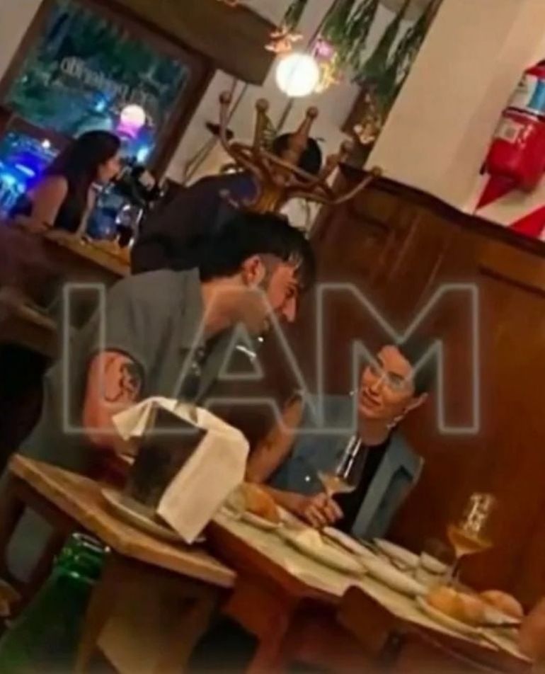 Lali Espósito estuvo comiendo con su nuevo novio, Pedro Rosemblat. Lali Espósito estuvo comiendo con su nuevo novio, Pedro Rosemblat.