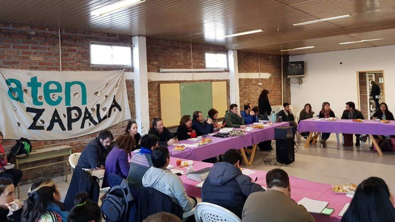 El plenario de las 22 seccionales de ATEN se reúne en Zapala.