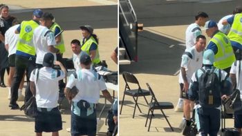 messi, a las carcajadas frente a la seguridad durante un control en el aeropuerto: el desopilante motivo messi, a las carcajadas frente a la seguridad durante un control en el aeropuerto: el desopilante motivo