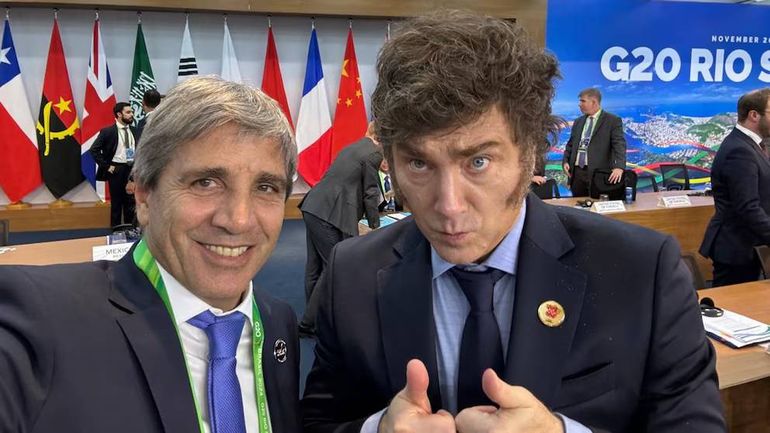 Javier Milei y Luis Caputo en la cumbre del G20.